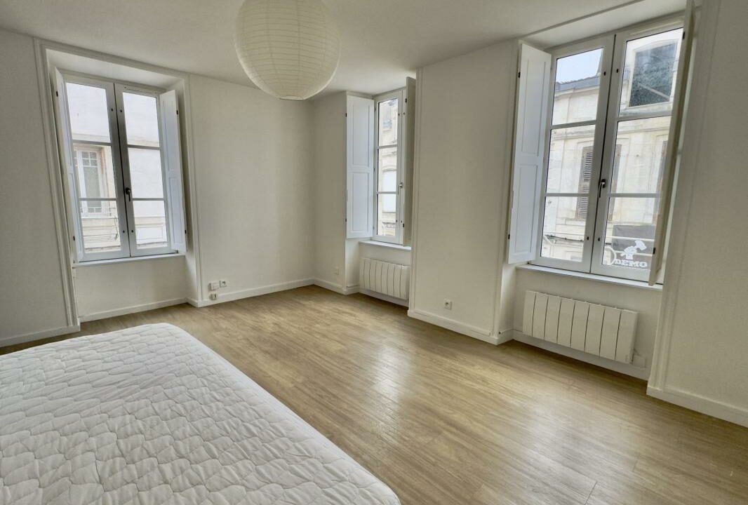 LA3277-ADIMMOBILIER-06062025-145840