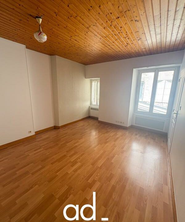 LA3318-AUGUSTIN-03092026-025241-2