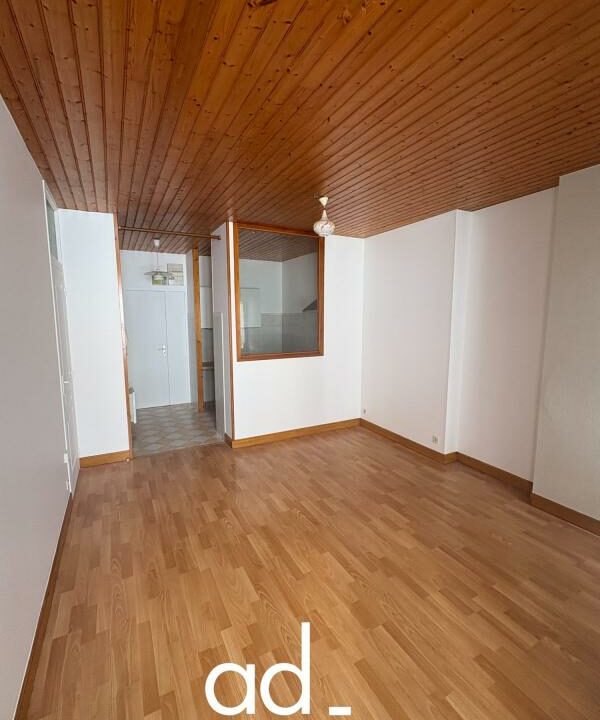 LA3318-AUGUSTIN-03092026-025241-6