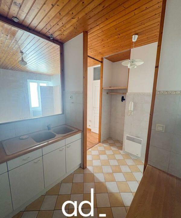 LA3318-AUGUSTIN-03092026-025241-7